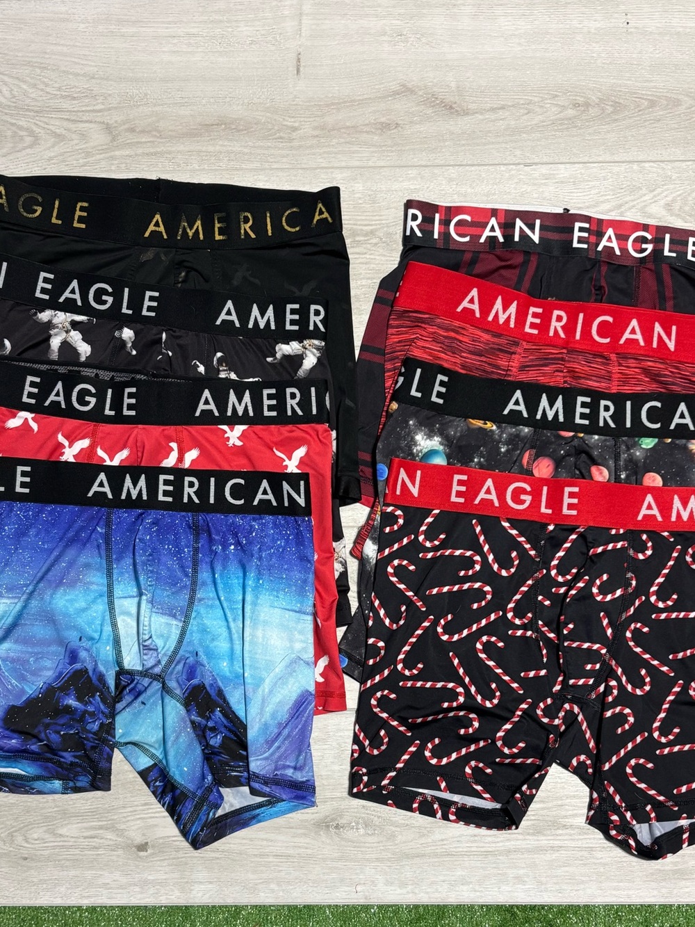 Bundle of 8 American Eagle Outfitters Men’s Boxer Briefs - Pack Size Small